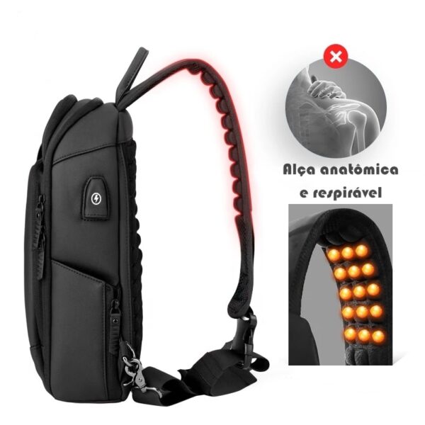 mochila masculina transversal 3