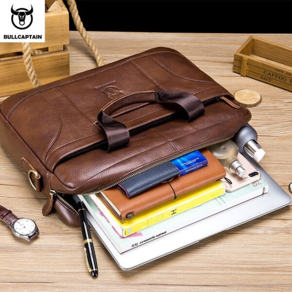 Bolsa Para Notebook de 15 Polegadas em Couro Legítimo - Imagem 11